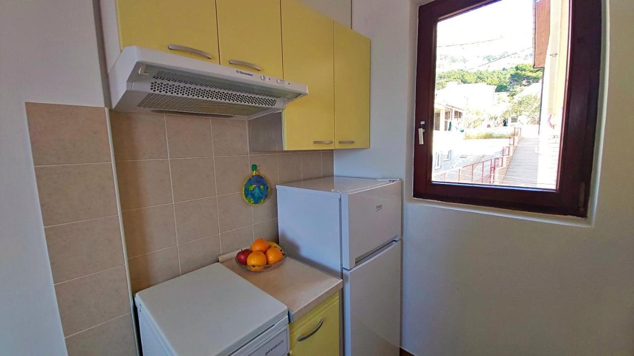 Apartment Roscic Omiš Zewnętrze zdjęcie